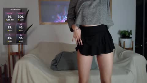 Snapshot of sophia_whispers chatting on 10.26.25 Sophia online show from 10.26.25