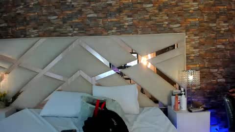 Sophia Paris online show from 09.17.25