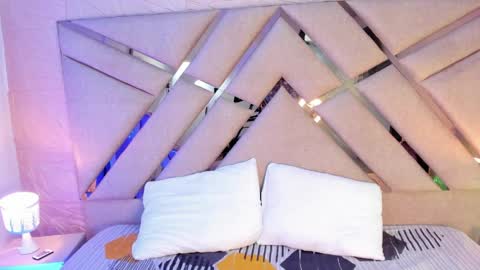 Sophia Paris online show from 04.08.26