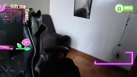 sophiaa_vega_ online show from 01.12.26