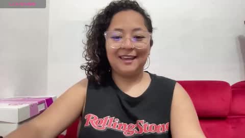 sophiaburton online show from 09.19.25