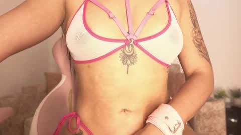 Snapshot of sophiacolemann chatting on 05.18.26 sophiacolemann online show from 05.18.26