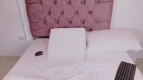 Sophia online show from 11.20.25