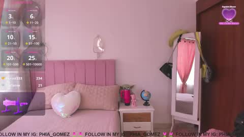 Snapshot of sophiaparker_ chatting on 02.06.25 online show from 02.06.25