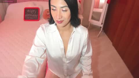 Snapshot of sophiaparker_ chatting on 09.17.25 online show from 09.17.25