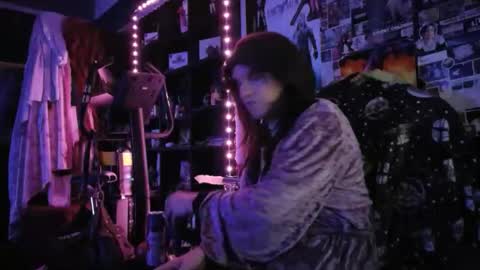 Sophie Satin1980 online show from 06.04.26