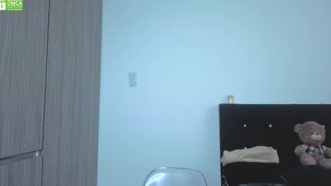 Snapshot of sophie_bbs chatting on 09.27.25 Sophie online show from 09.27.25