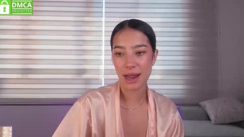 Snapshot of sophie_bbs chatting on 10.23.25 Sophie online show from 10.23.25