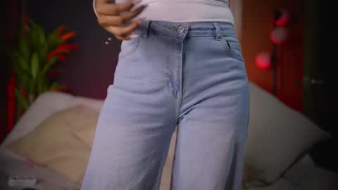 Sophie  Your Squirt Queen  online show from 03.29.26