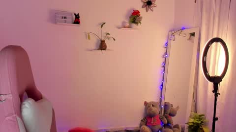 sophie doll online show from 01.08.25