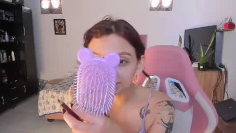 Snapshot of sophie_dolly_ chatting on 07.07.26 sophie doll online show from 07.07.26