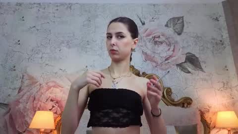 Snapshot of sophie_eloise chatting on 02.24.26 Sophie online show from 02.24.26