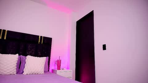 sophie online show from 10.28.25