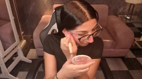 sophie_jones_b online show from 03.26.26