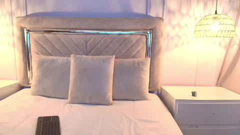 Sofia  online show from 01.20.25