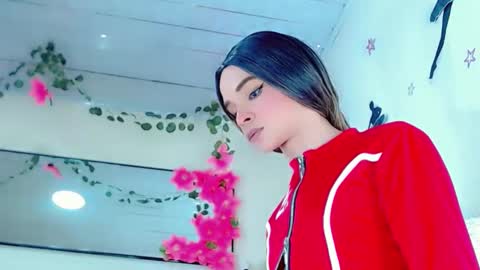 Snapshot of sophie_miaa chatting on 01.10.25 sophie_miaa online show from 01.10.25