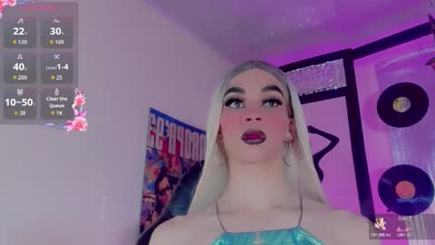 Snapshot of sophie_miaa chatting on 10.24.25 sophie_miaa online show from 10.24.25