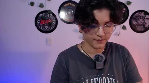 Snapshot of sophie_ross1 chatting on 10.19.25 sophie_ross1 online show from 10.19.25