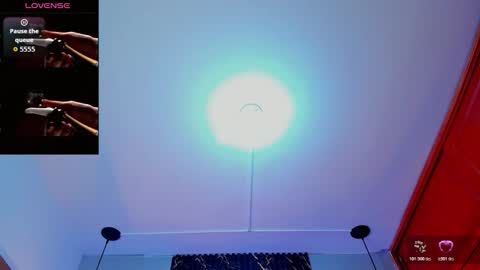 Sophie Sweet online show from 12.23.25