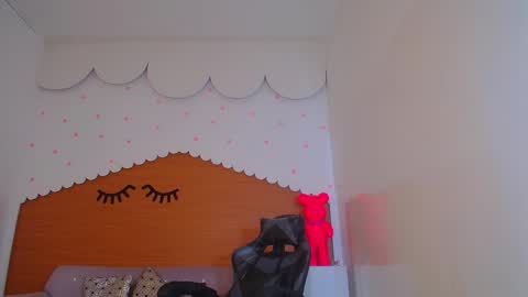 Sofia online show from 12.21.24