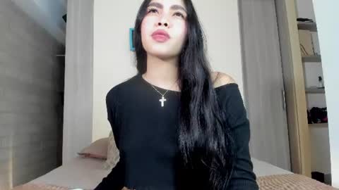 sophiebellucci online show from 07.18.26