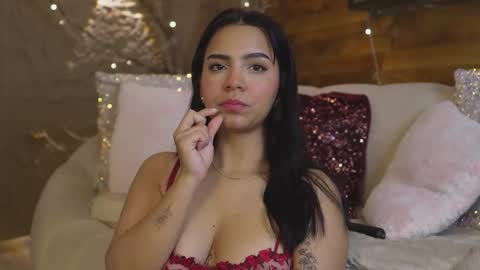  Sophie  online show from 01.14.26