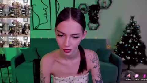Sophie online show from 01.04.25