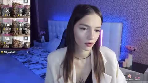 Sophie online show from 01.30.25