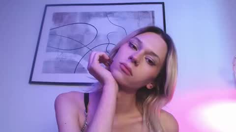 sophiediamond_x online show from 10.19.25