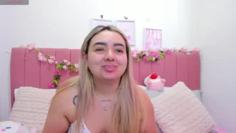 sophiee rosee online show from 05.18.26