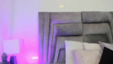 Sophie  online show from 11.27.25