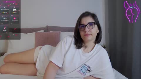 Sophie Rain online show from 02.16.25