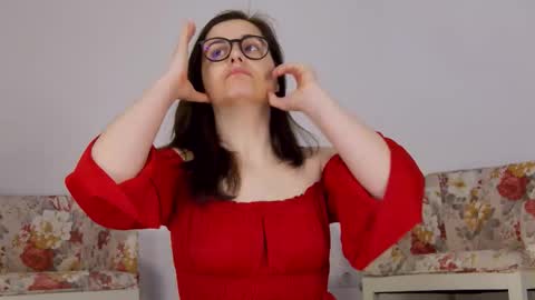 Sophie Rain online show from 09.29.25