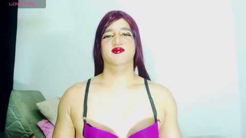 Snapshot of sophiehillsxo chatting on 06.13.26 sophiehillsxo online show from 06.13.26