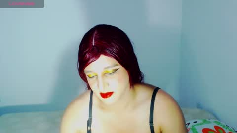 Snapshot of sophiehillsxo chatting on 07.08.26 sophiehillsxo online show from 07.08.26
