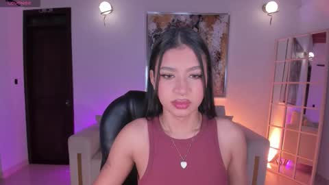 Sophie Houston online show from 01.09.26