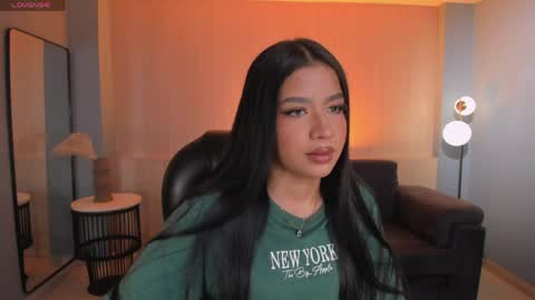 Snapshot of sophiehouston_ chatting on 06.02.26 Sophie Houston online show from 06.02.26