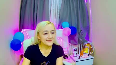 sophiekittyy online show from 10.02.25