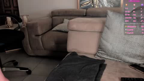 Sophie  Palmer online show from 01.28.25