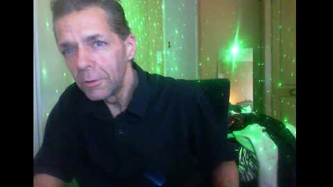 Snapshot of sophiestar12 chatting on 12.19.24 Sophiestar online show from 12.19.24