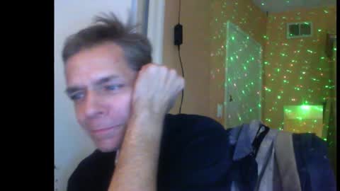 Snapshot of sophiestar12 chatting on 01.04.25 Sophiestar online show from 01.04.25