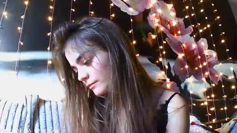 Sophie and my bestie Mandy    online show from 01.05.25