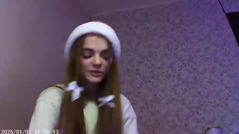 Sophie and my bestie Mandy    online show from 01.06.25
