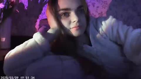 Sophie and my bestie Mandy    online show from 03.08.25