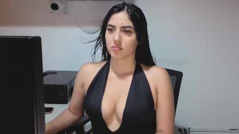 Sophiee online show from 04.12.26