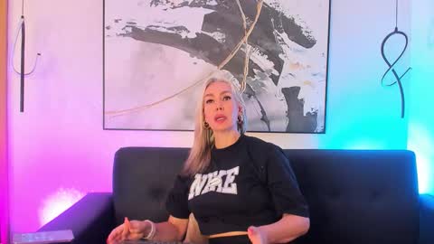 Sophi online show from 03.12.26