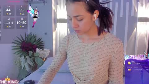 SOPHY ROGERS online show from 12.17.24