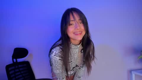 SOPHY ROGERS online show from 01.02.25