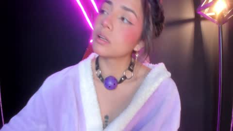 SOPHY ROGERS online show from 01.20.25