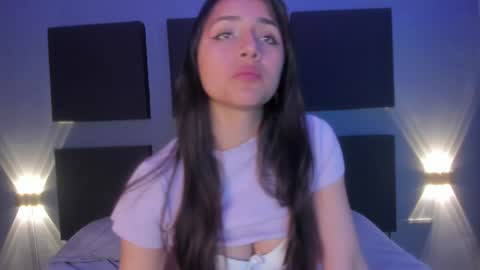 SOPHY ROGERS online show from 01.23.25